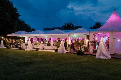 Zelt, Hochzeitszelt, Zeltverleih, Mietzelt, Zelt mieten, Zelt leihen, Leihzelt, Festzelt, Veranstaltungszelt, Partyzelt