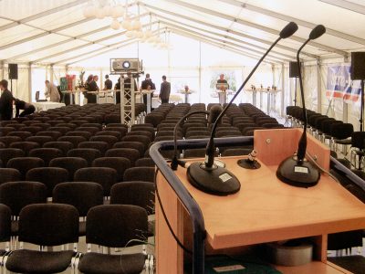 Mietmöbel, Möbelverleih, Kongerssstuhl, Konferenzstuhl, Reihenbestuhlung