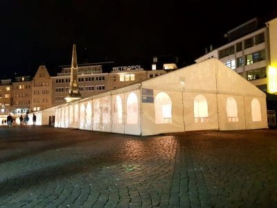 Zelt, Mietzelt, Zeltverleih, Zelt mieten, Festzeltgarnitur, Bierzeltgarnitur, Hussen, Zeltheizung,