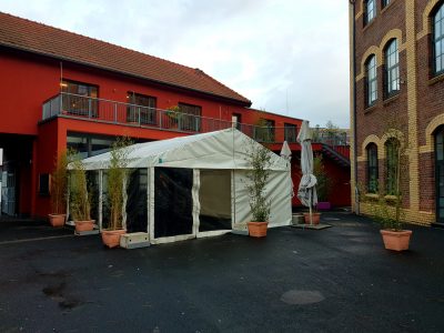 Ruck-Zuck Zelt, Faltzelt, Schnellbauzelt, Zelt, Zeltverleih, Mietzelt, Zelt mieten, Zelt leihen, Leihzelt, Festzelt, Veranstaltungszelt, Konferenzzelt