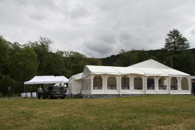 Zelt, Partyzelt, Cateringzelt, Zelt unterfüttert, Zeltverleih, MIetzelt