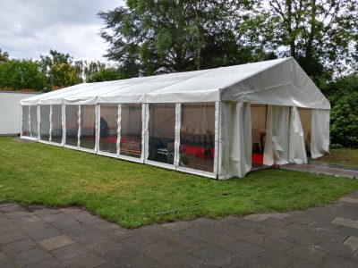 Zelt, Panoramafenster, roter Teppich, Zeltverleih, Mietzelt,