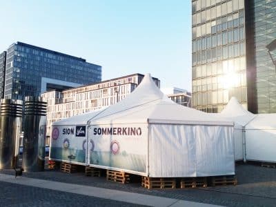 Bedruckte Werbeplane - Sommerkino Sion Rheinauhafen